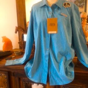 Field & Stream UPF 30 Ladies long sleeve button up shirt.
